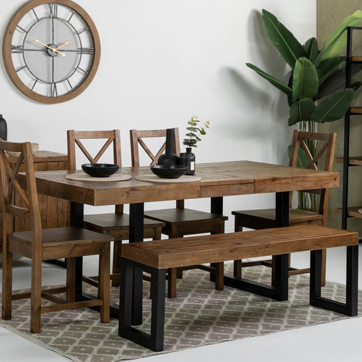 The Benefits of Reclaimed Furniture for Your Home