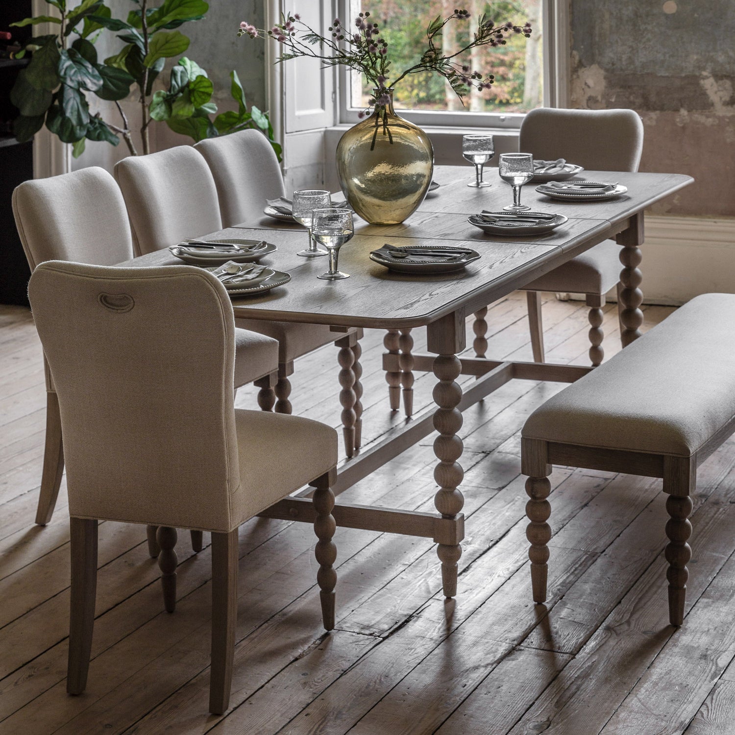 Top 10 Extendable Dining Tables in the UK for 2026