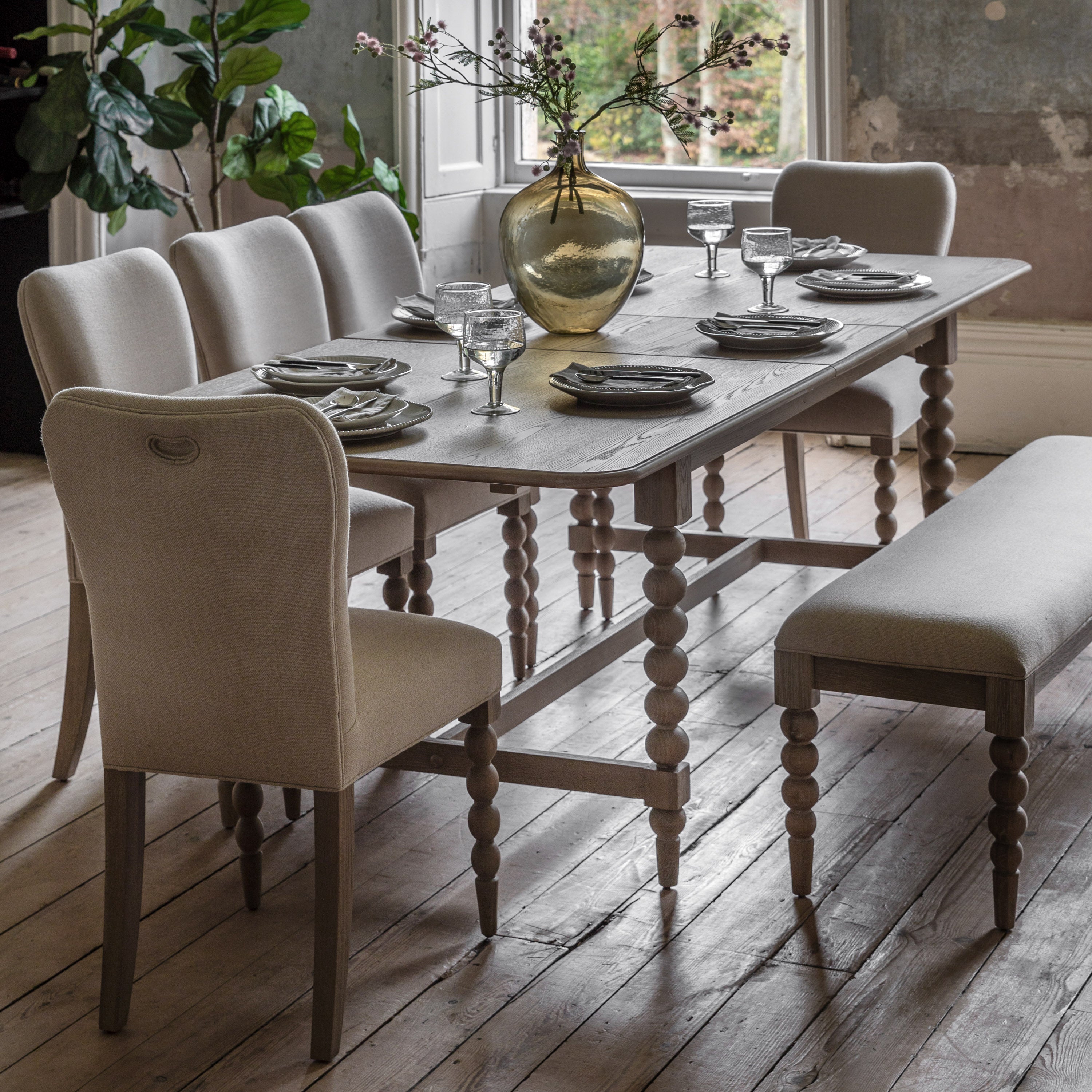 Top 10 Extendable Dining Tables in the UK for 2026