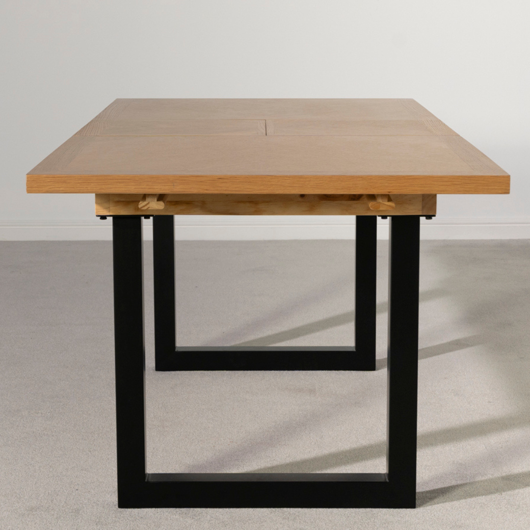 Vienna Oak Extending Dining Table