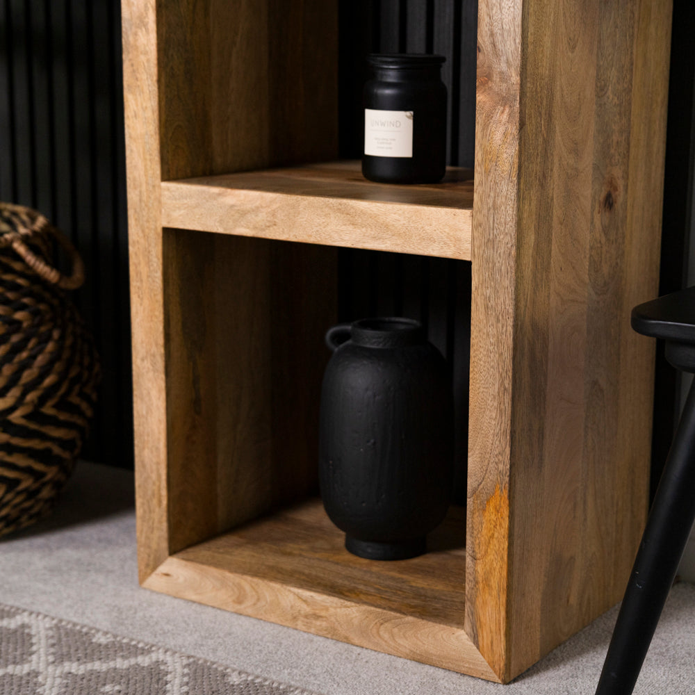 Santa Maria 3 Cube Unit