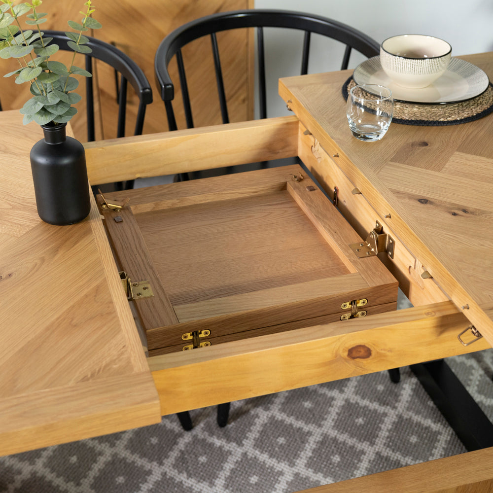 Vienna Oak Extending Dining Table (140cm-180cm)