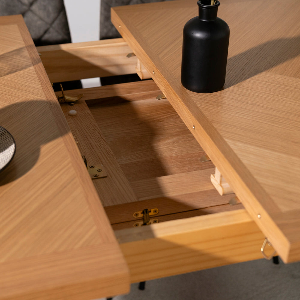 Vienna Oak Extending Dining Table