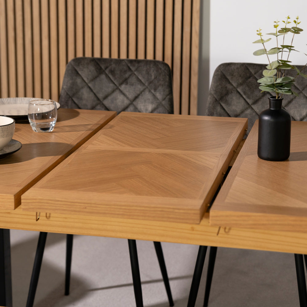 Vienna Oak Extending Dining Table