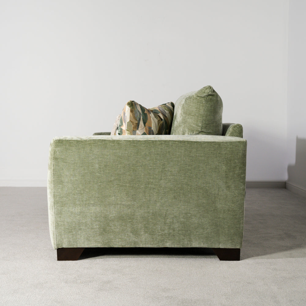 Tori Love Chair
