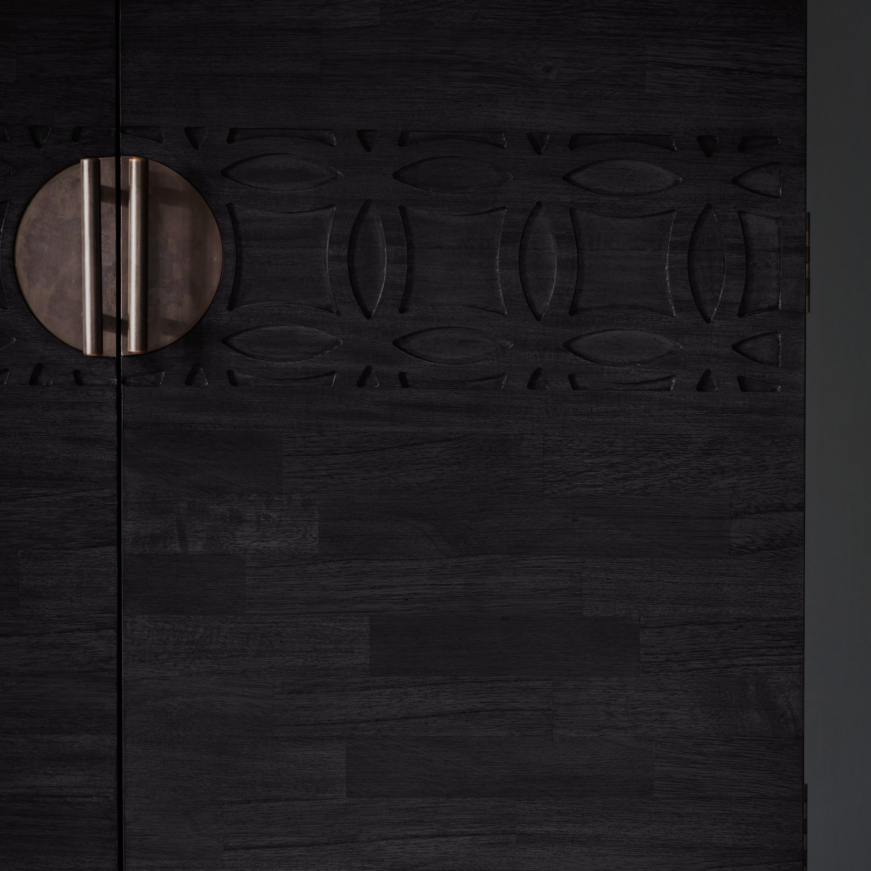 Serenity Black Drinks Cabinet