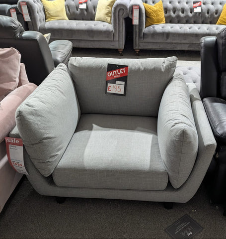 Malini Chair (Clearance)