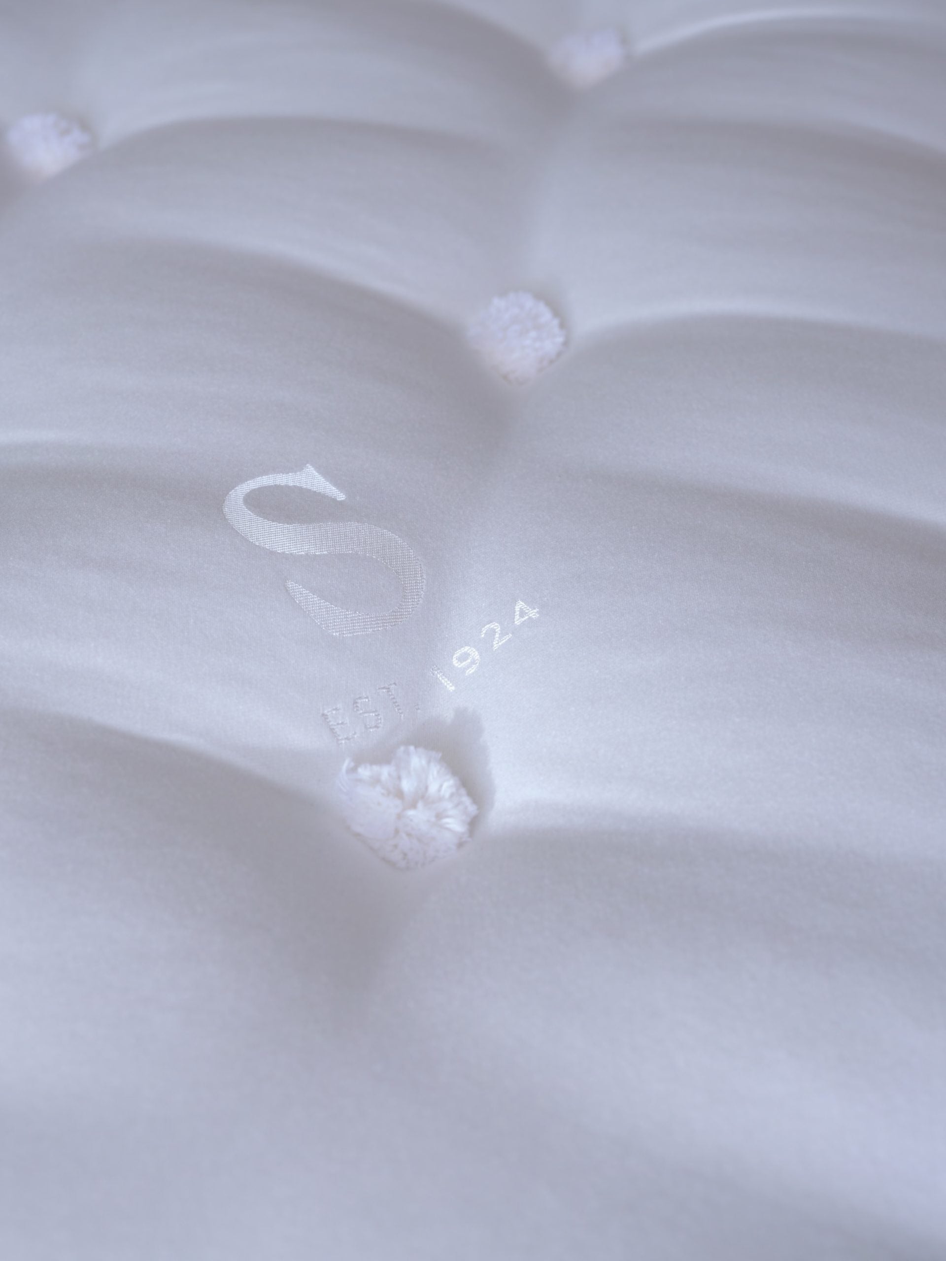 Sleepeezee Centurial 03 Pocket Sprung Mattress