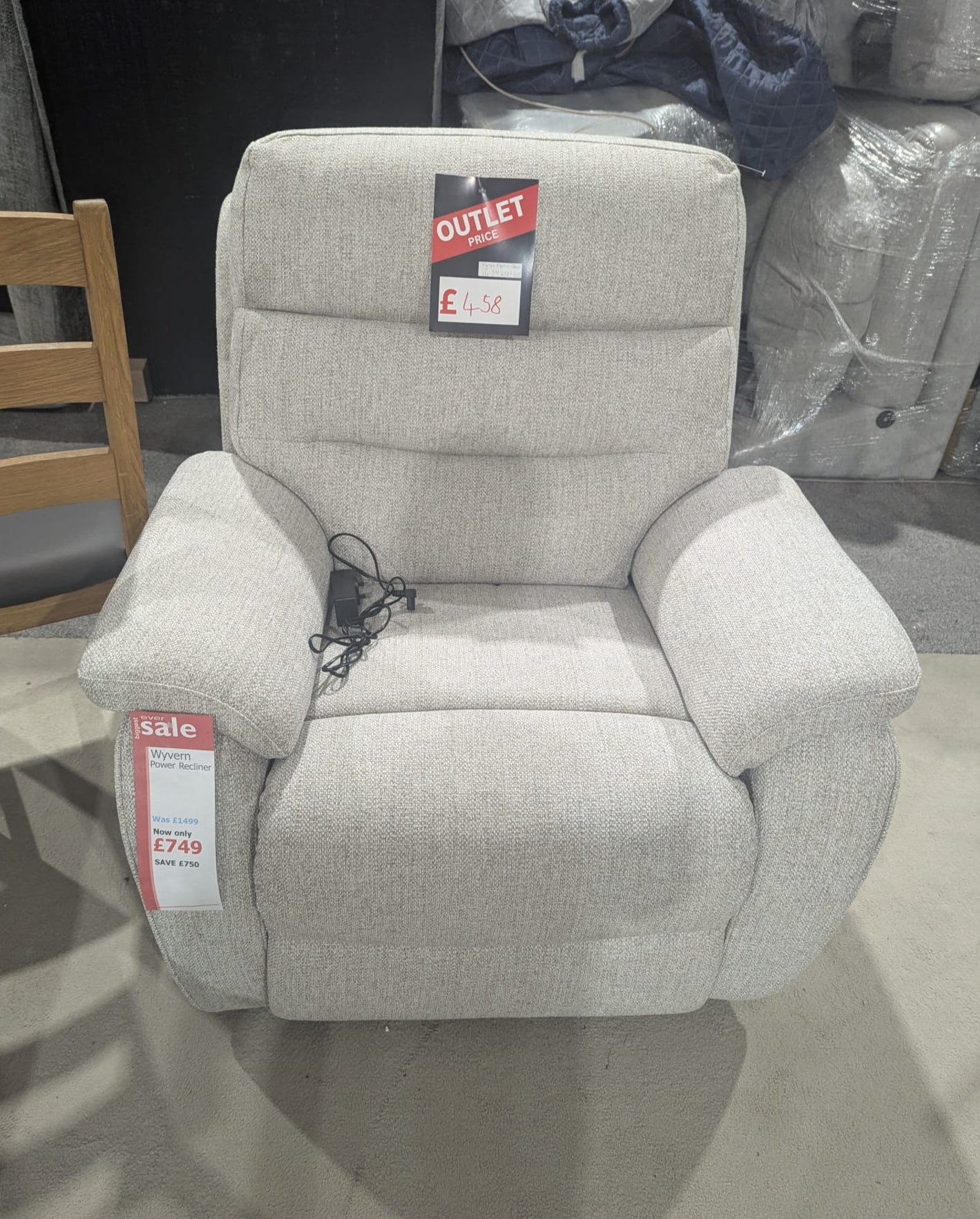 Wyvern Power Recliner Chair (Clearance)