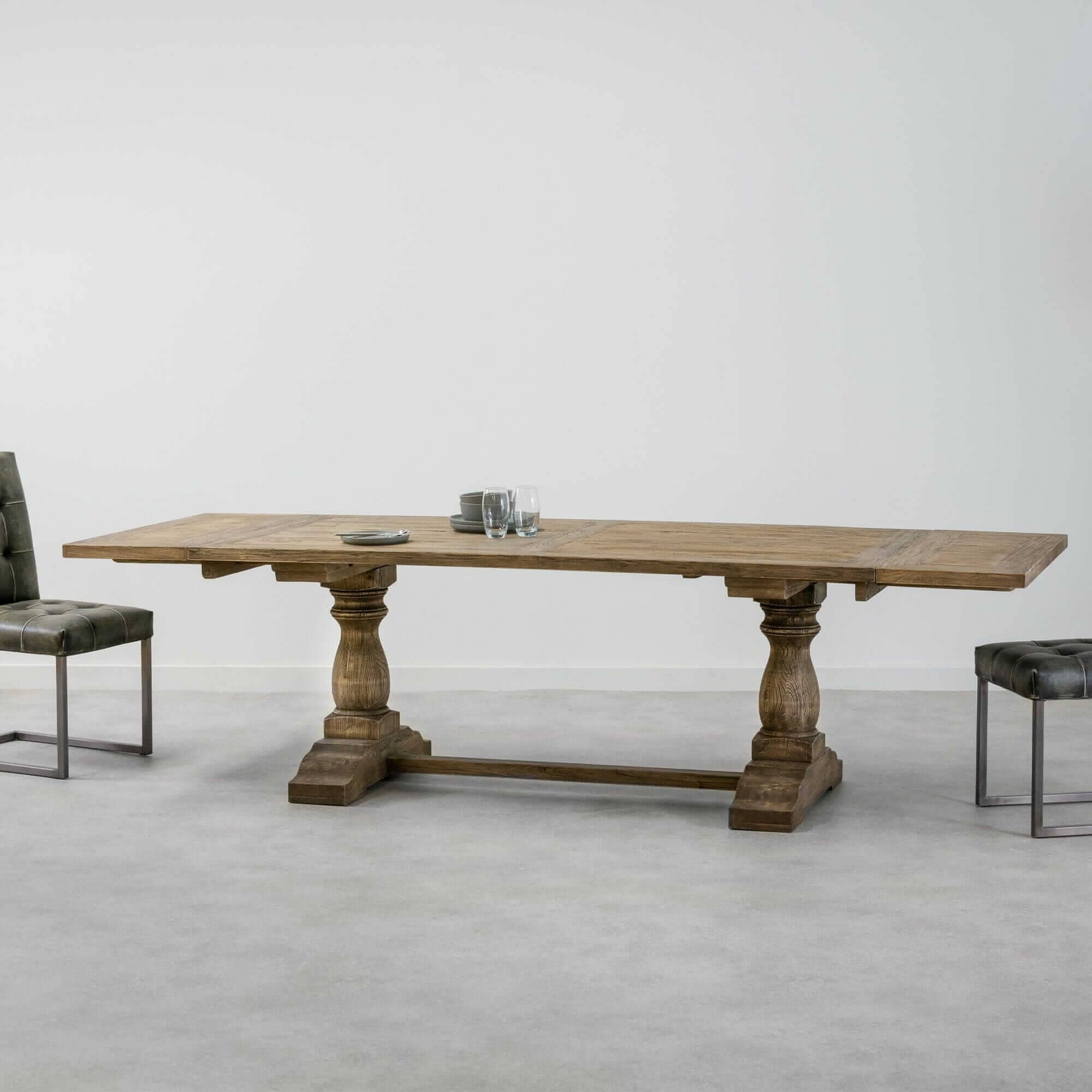 London Farmhouse Extendable Dining Table (200cm - 280cm) Extendable Dining Table London Farmhouse