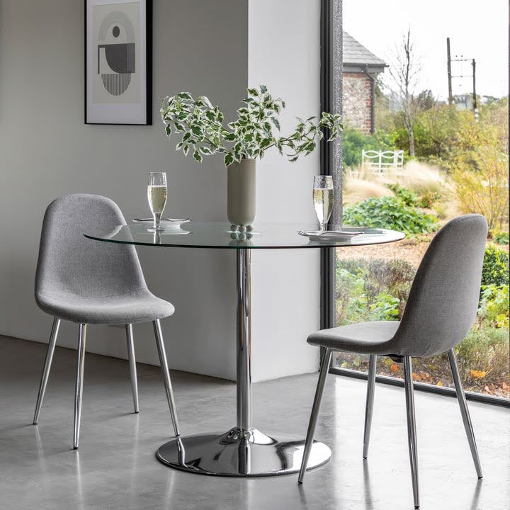 Benefits of a Round Glass Dining Table