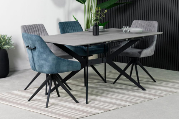 How to Choose the Right Extendable Dining Table Size