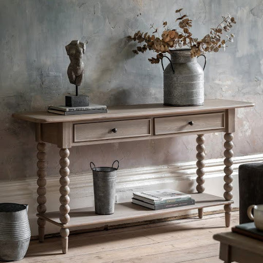 How to Decorate Your Console Table