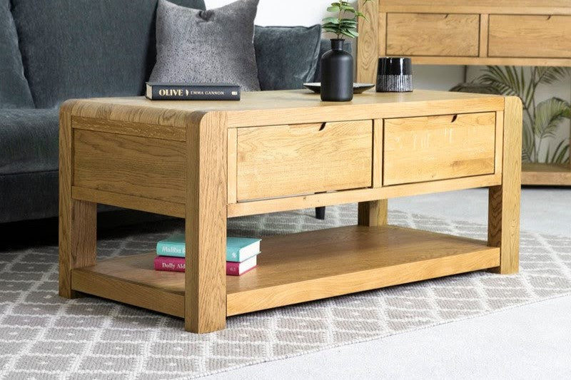 Why an Oak Wood Coffee Table is the Perfect Choice