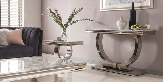 How to pick the perfect table | Part 2: Cool Consoles