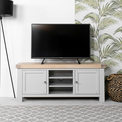 Lympsham 140cm TV Unit