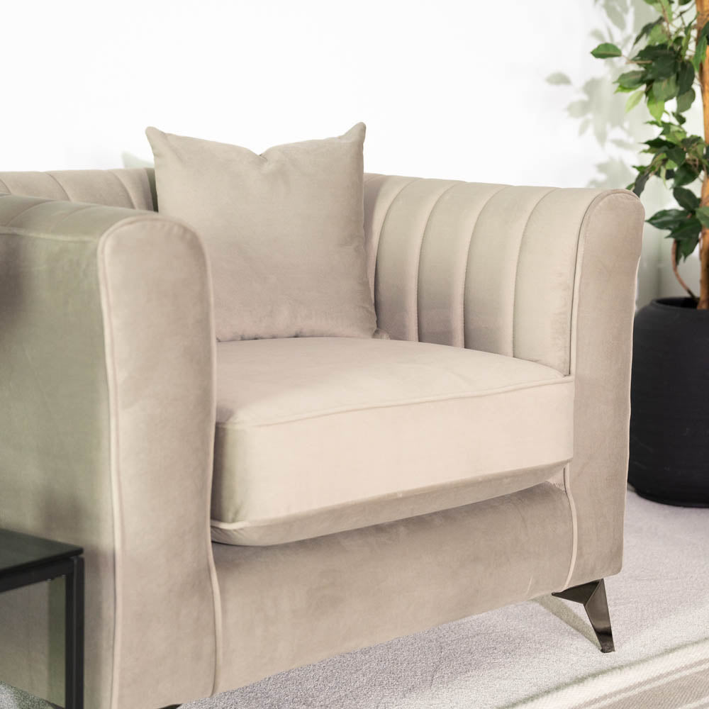 Skylar Armchair
