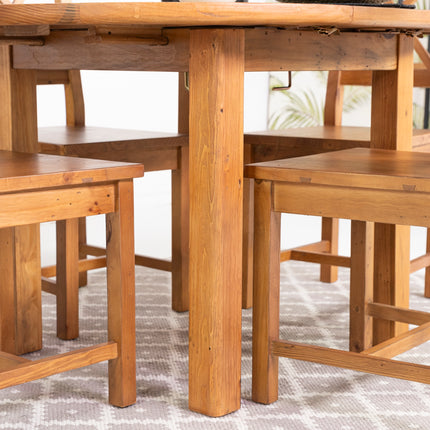 Tulsa Round Extendable Dining Table