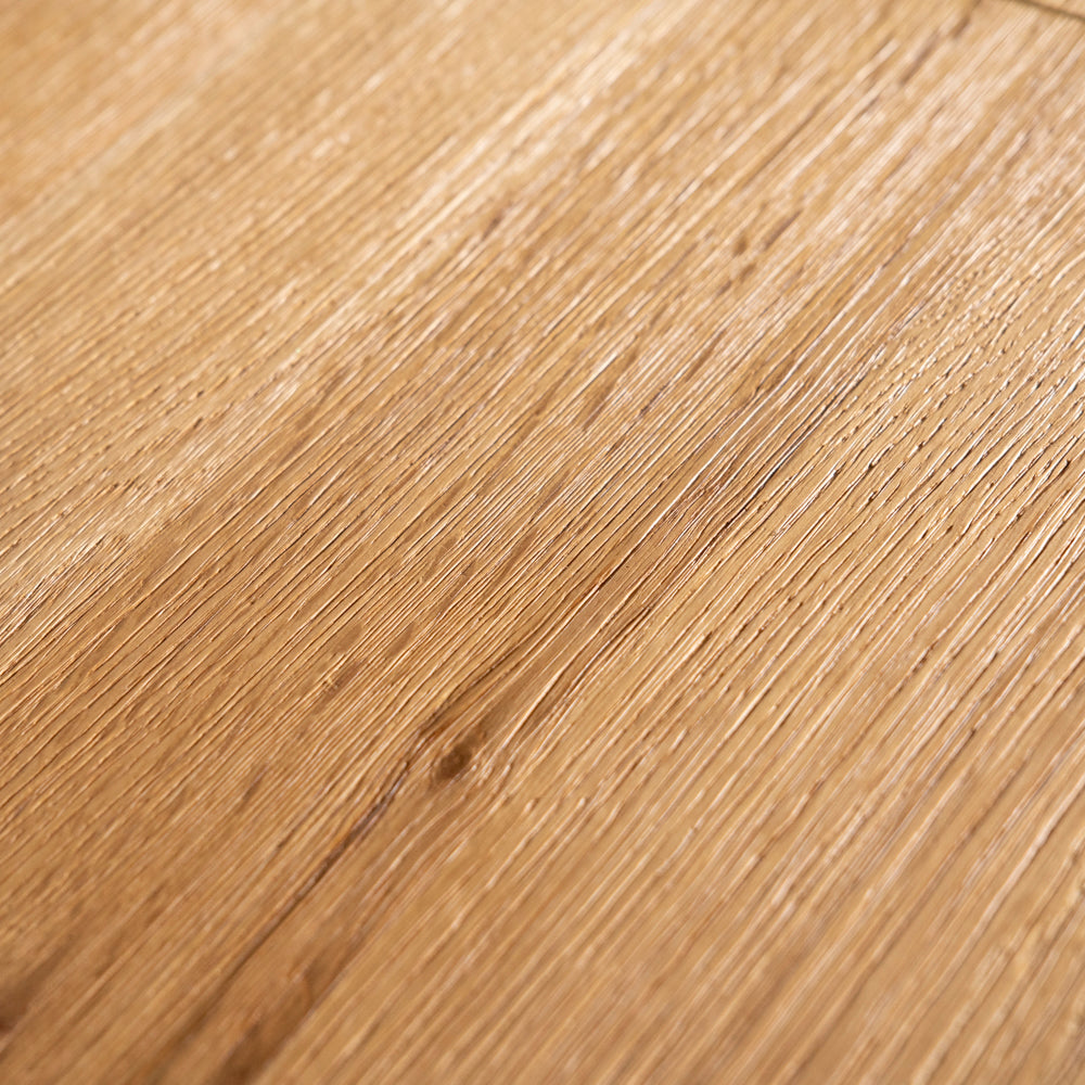 Montana Oak Extending Dining Table