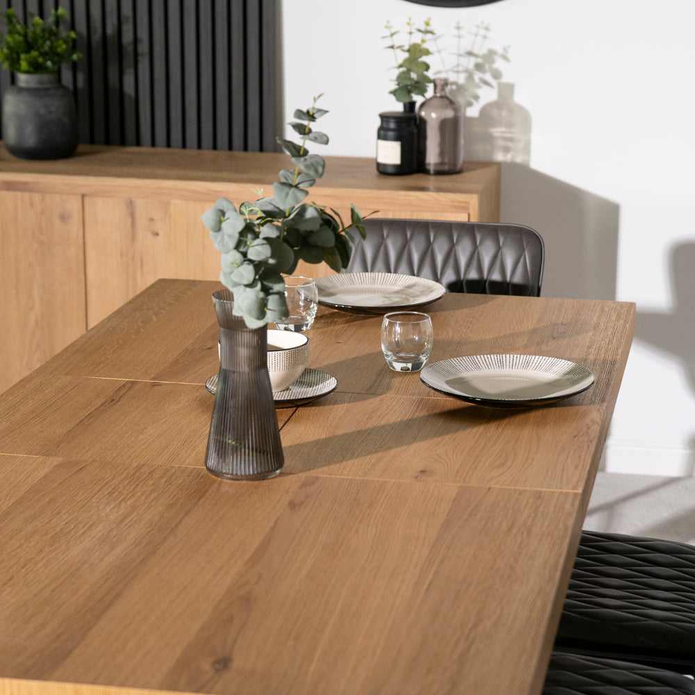 Montana Oak Extending Dining Table