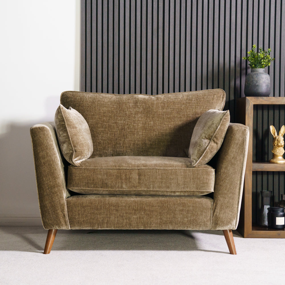 Kenzie Chair