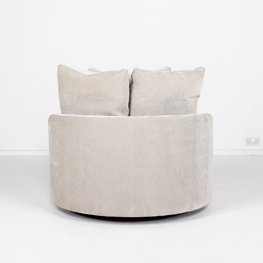 Slouch Swivel Chair