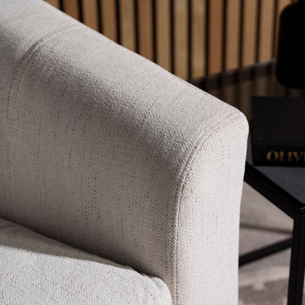 Dahlia Swivel Chair — Natural