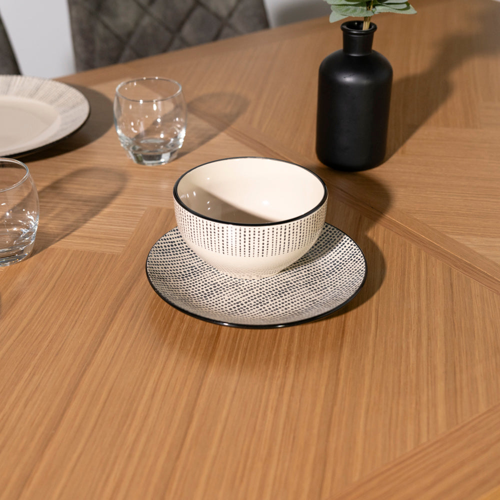 Vienna Oak Extending Dining Table