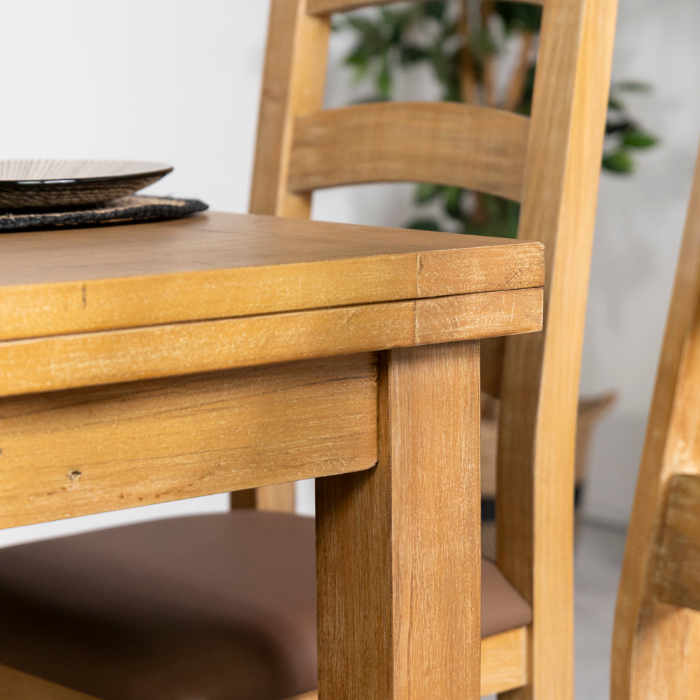 St Ives Light Flip Top Extendable Dining Table (85cm - 170cm)