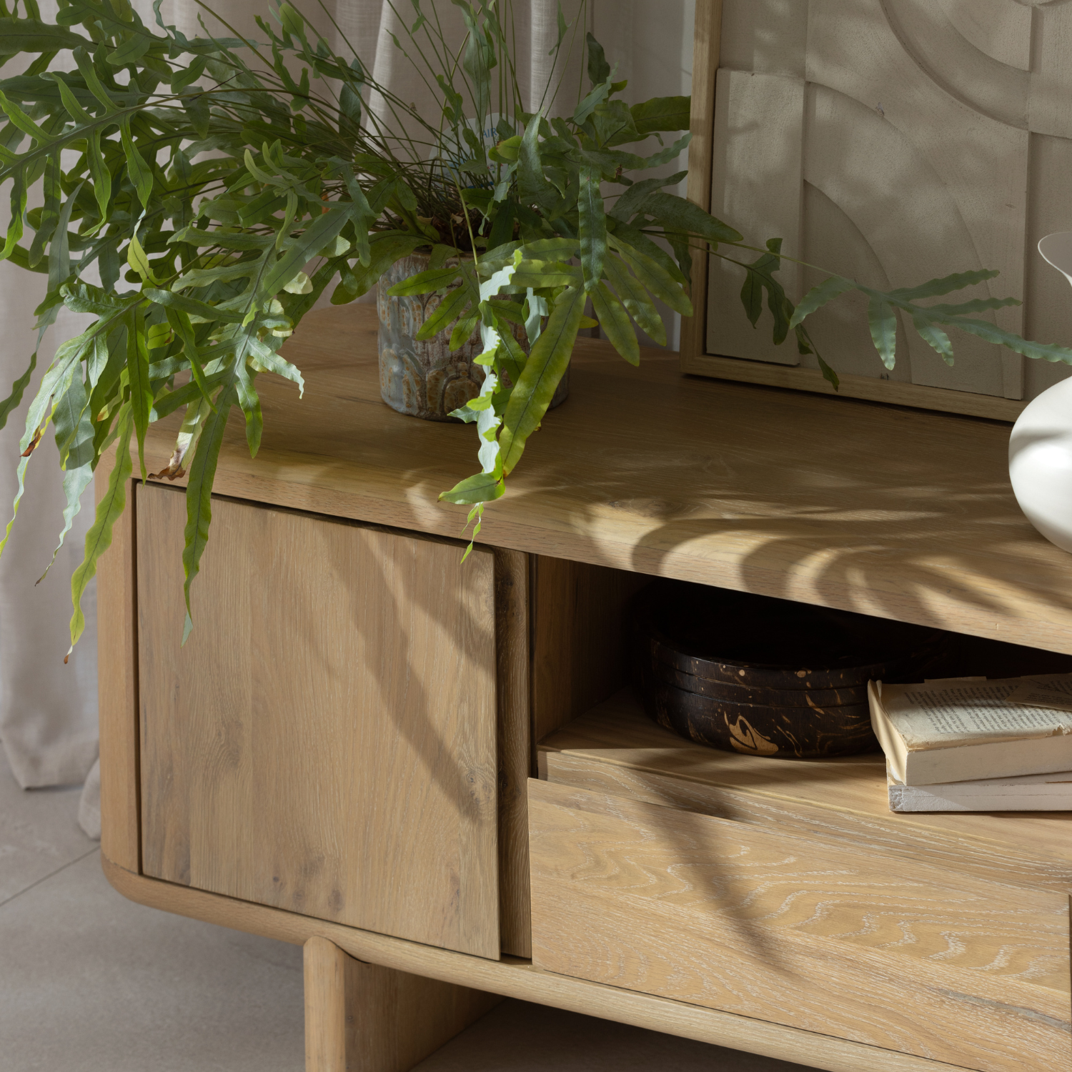 Flint TV Unit
