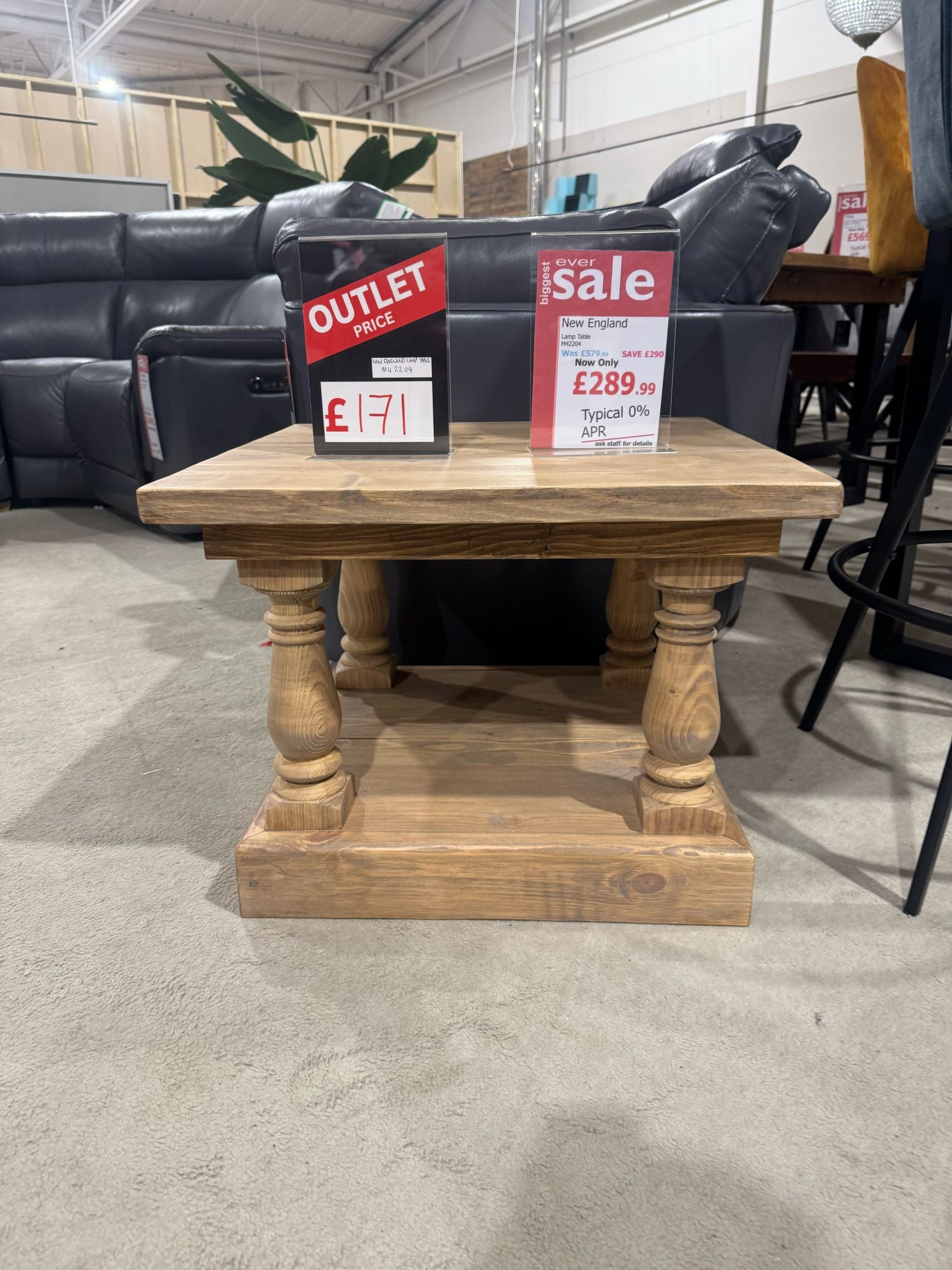 New England Lamp Table (Clearance)